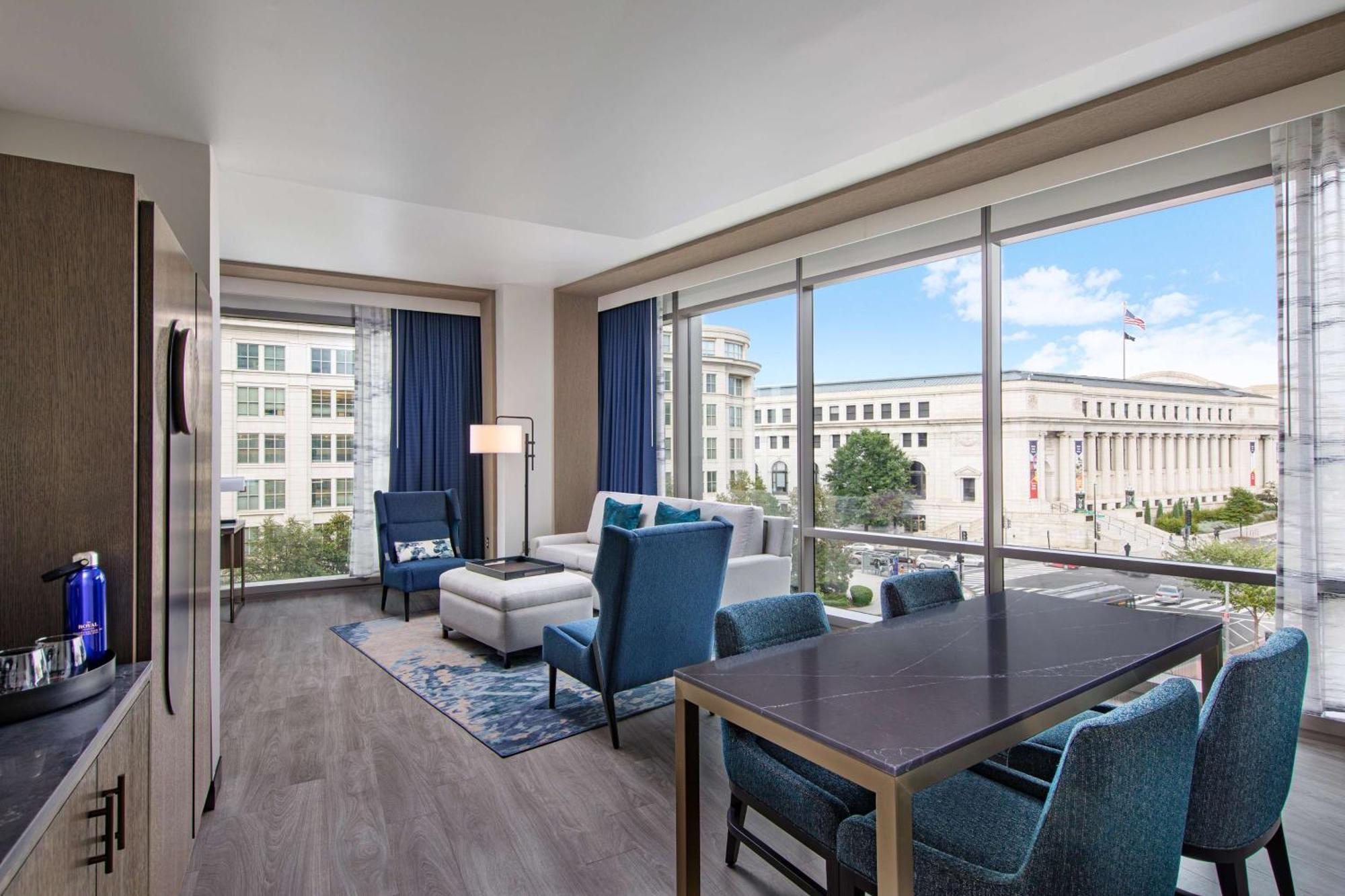ホテル The Royal Sonesta Washington Dc Capitol Hill エクステリア 写真